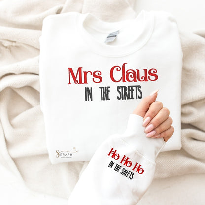 Mr/Mrs Claus in the Streets